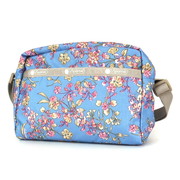 LeSportsac